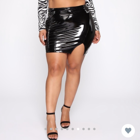 🌴 Sold on Ⓜ️🌴 - Picture 2 of 6